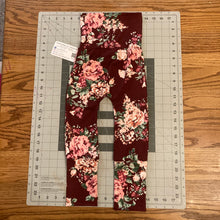 Load image into Gallery viewer, CLEARANCE 9mo-3T Floral Flowers Burgundy Soft Maxaloones