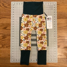 Load image into Gallery viewer, CLEARANCE 9mo-3T Flowers Forest Green Maxaloones