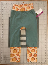 Load image into Gallery viewer, CLEARANCE 9mo-3T Fall Pumpkin Maxaloones
