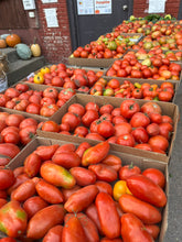 Load image into Gallery viewer, Produce Flats - Tomatoes, Peppers, and More
