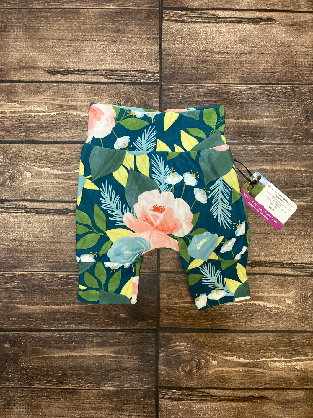 CLEARANCE 9mo-3T Floral Green DBP Maxaloones Shorts