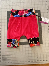 Load image into Gallery viewer, 9mo-3T Pink Floral Maxaloones Shorts
