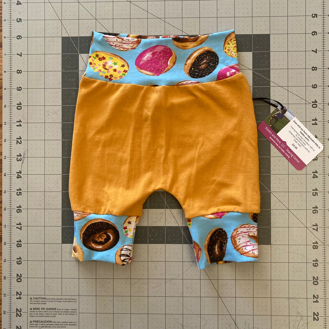 CLEARANCE 9mo-3T Orange Donuts Maxaloones Shorts