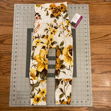 Load image into Gallery viewer, CLEARANCE 9mo-3T Floral Flowers Ivory White Yellow Soft DBP Maxaloones
